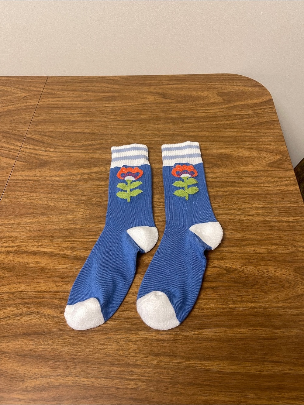 Women Socks With Flowers
